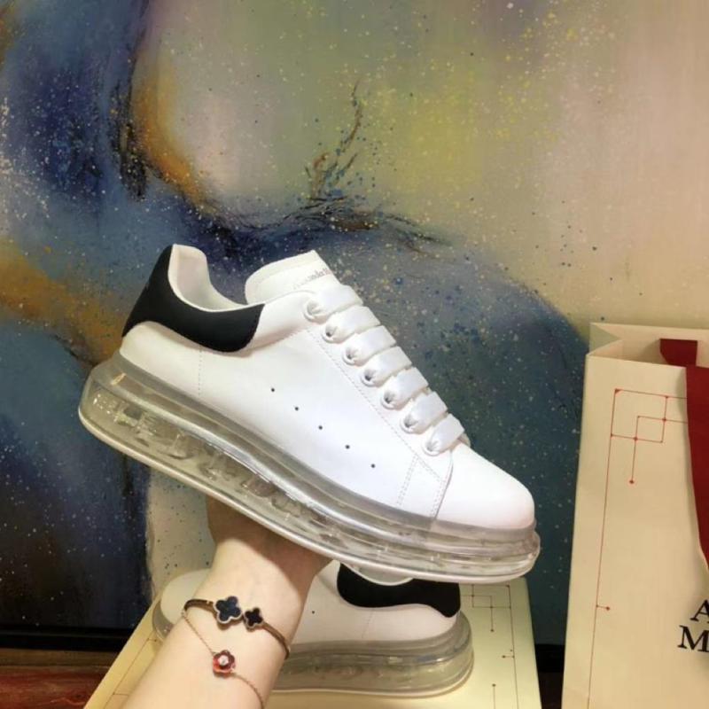 Alexander McQueen Oversized Clear Sole Black