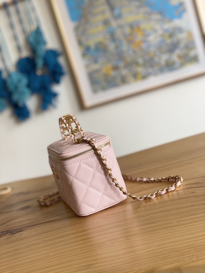 Handbag Chanel 81195 size 16 9.5 8 cm