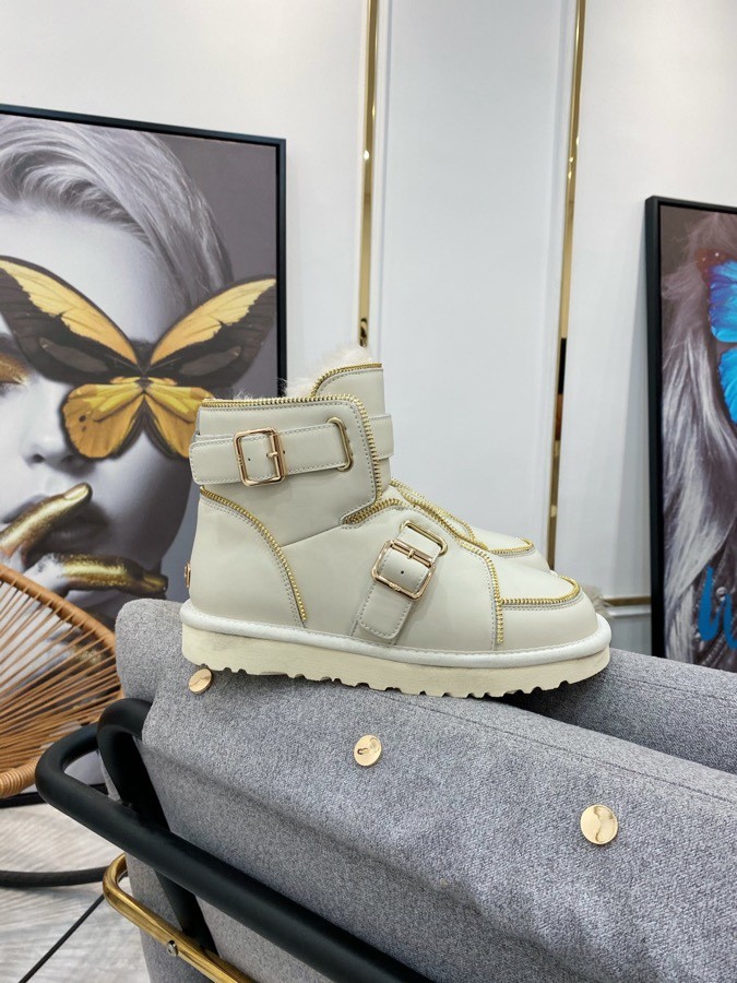 UGG Sneaker 34