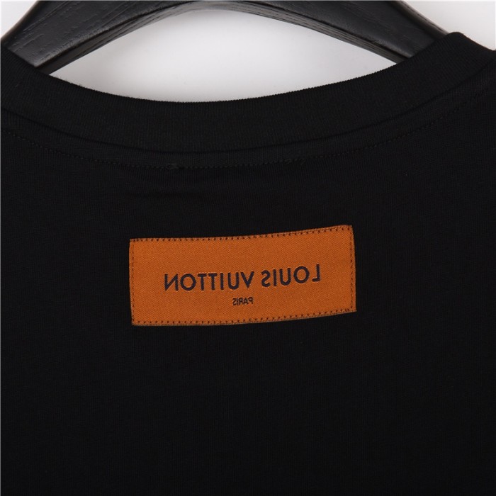 Clothes Louis Vuitton 162