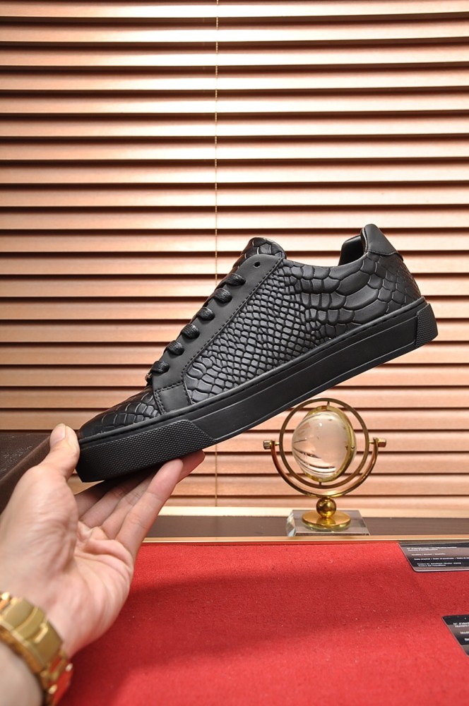 Philipp Plein Low Top Sneakers 16