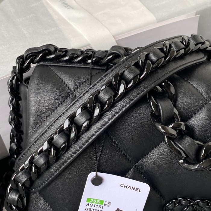 Handbag Chanel size 30 cm