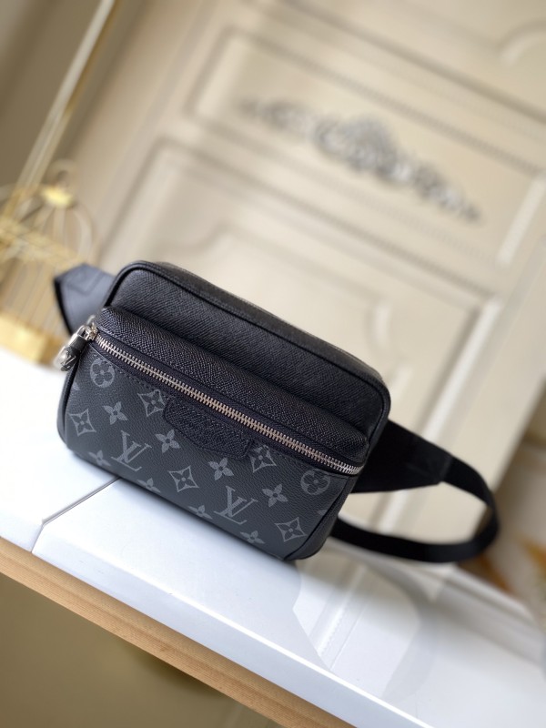 Handbag Louis Vuitton M30245 size 21.0 x 17.0 x 5.0 cm