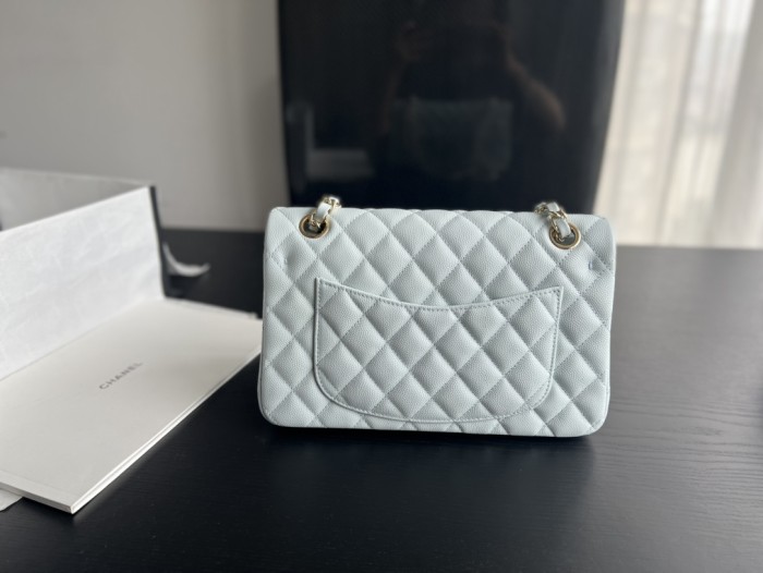 Handbag Chanel size 23 cm