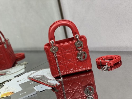 Handbag Dior size 17 cm