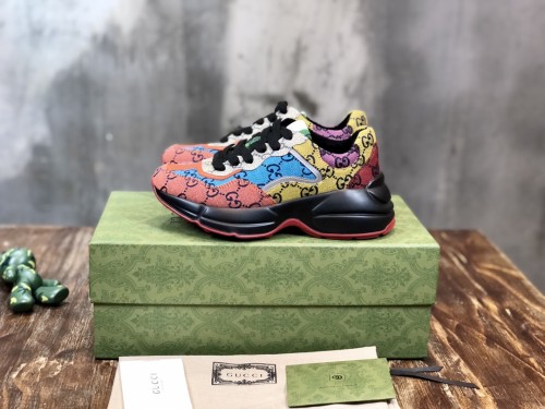 Gucci Rhyton sneaker 10