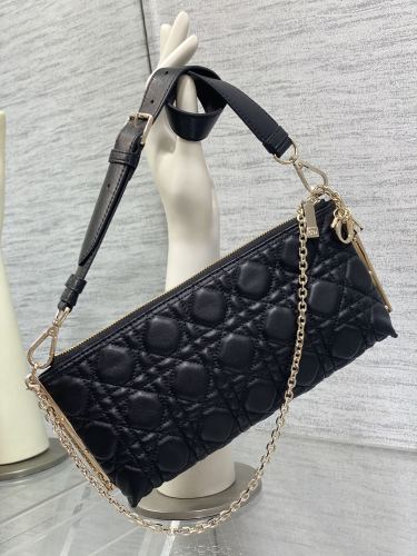 Handbag Dior size 27×12×5 cm