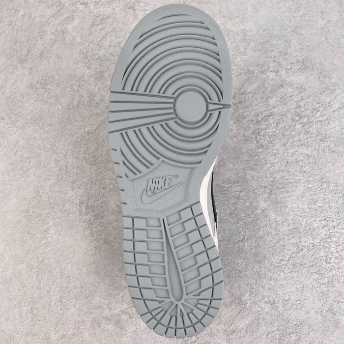 Nike Dunk Low Travis Scott x Playstation Sony