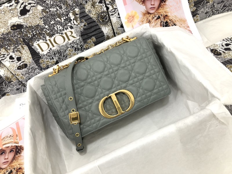 Handbag Dior M9242 size 25.5 x 15.5 x 8 cm
