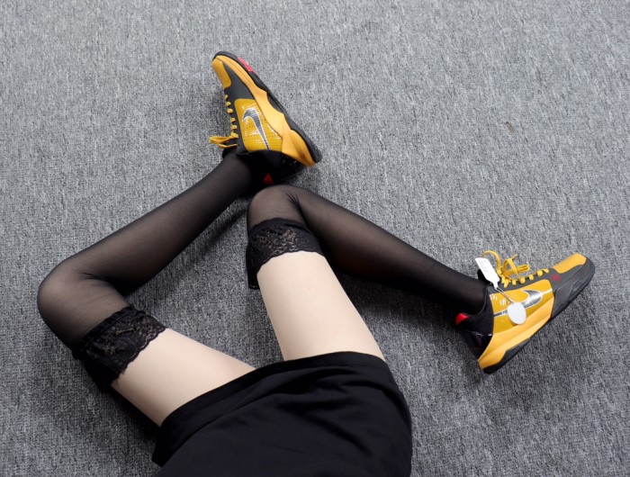 Nike Kobe 5 Bruce Lee