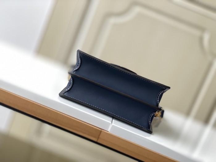 Handbag Louis Vuitton M59716 size 20.0 x 15.0 x 9.0 cm