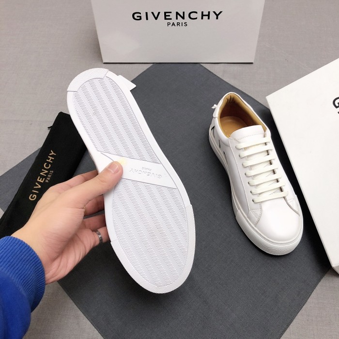 Givenchy Urban Street Logo-print Leather Sneakers 38