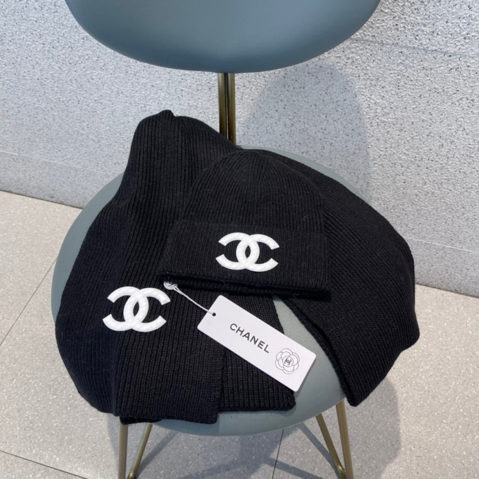 Hat & Scarf Chanel 4