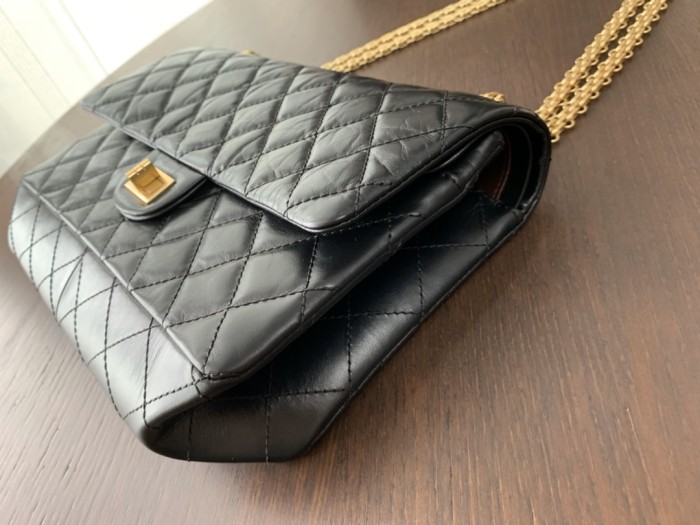 Handbag Chanel size 28 cm