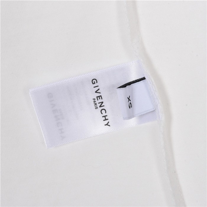 Clothes Givenchy 131