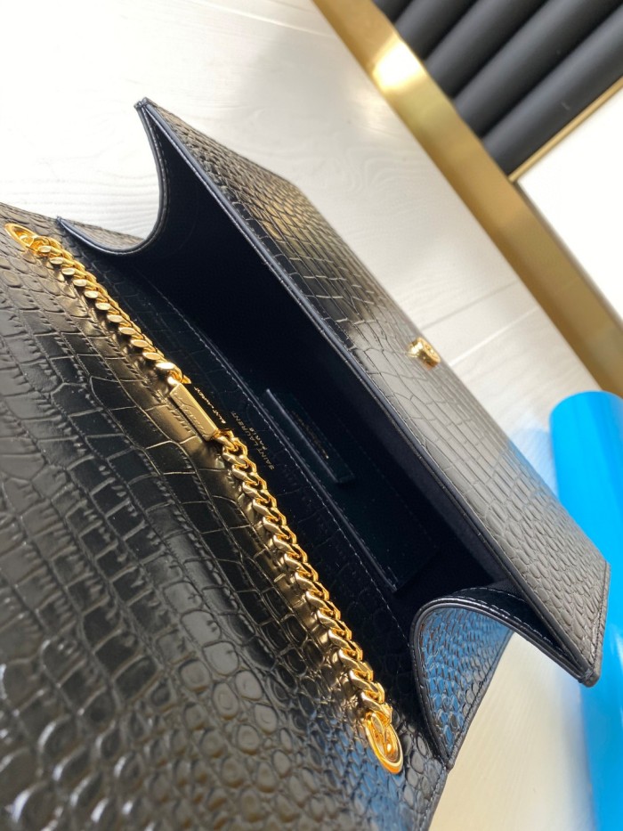 Handbags SAINT LAURENT 354119 size 24x14.5x5.5 cm