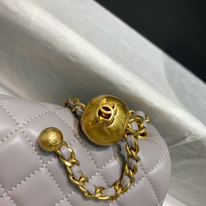 Handbag Chanel 1787 size 20 cm