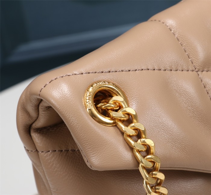 Handbags SAINT LAURENT 577476 size 29x17x11 cm