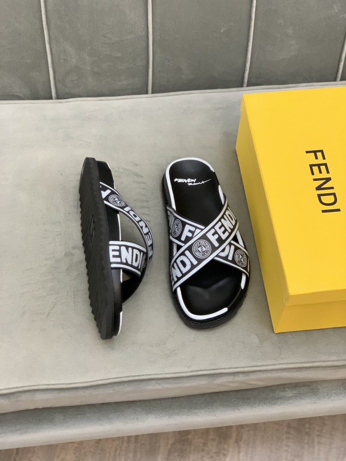 Fendi Slides 4