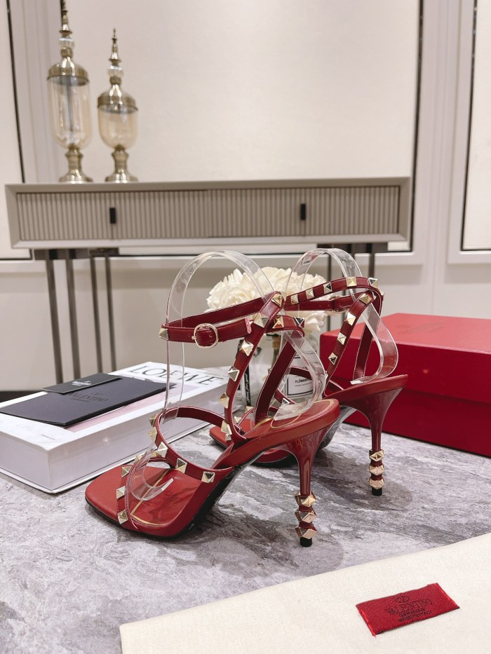 VALENTINO GARAVANI Rockstud WOMEN 2