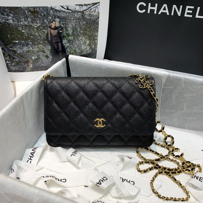 Handbag Chanel 81152 size 19 cm