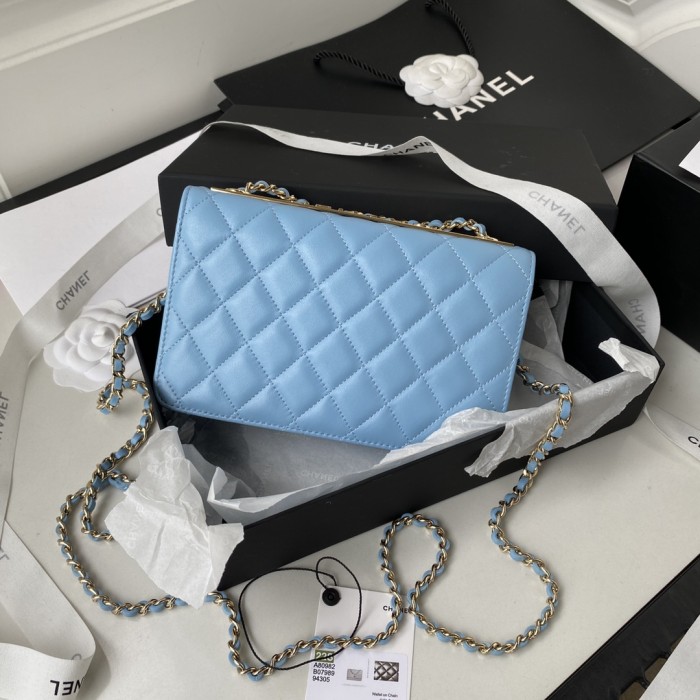 Handbag Chanel size 12.3x19.2x3.5 cm