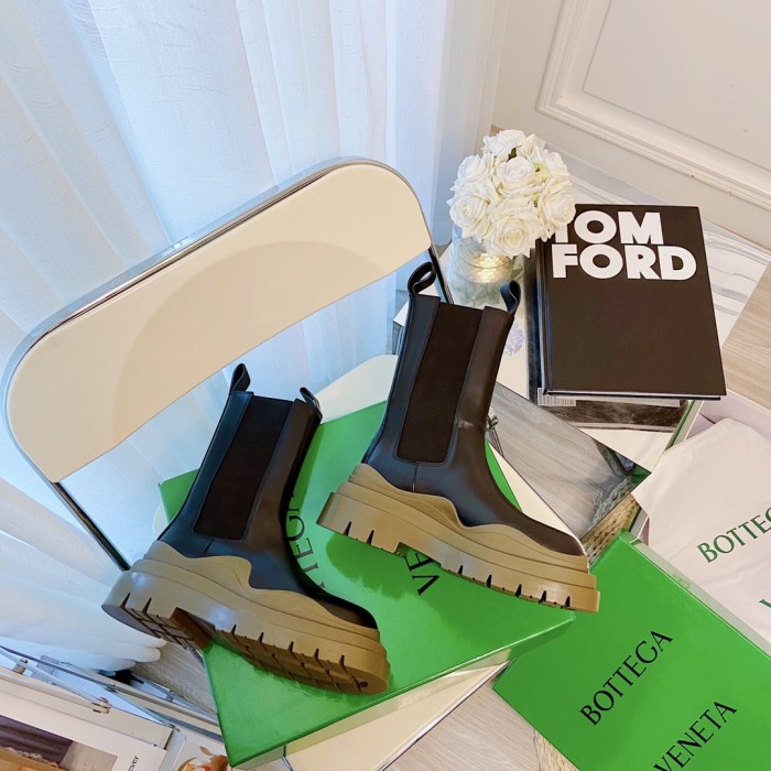 Bottega Veneta Boots 32