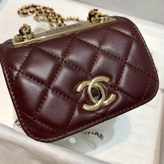 Handbag Chanel 82769 size 11 11 5 cm