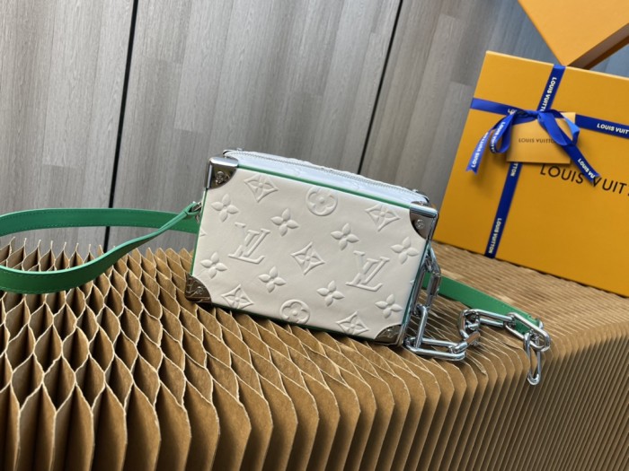 Handbag Louis Vuitton MINI SOFT TRUNK M68906 size 18.5x13x8cm