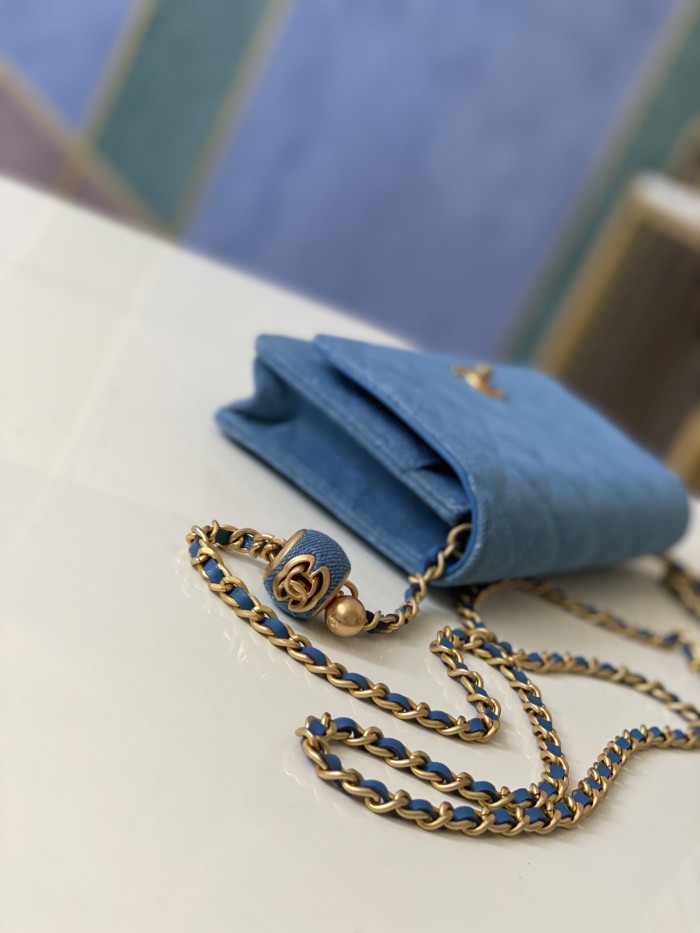 Handbag Chanel 81174 size 19*12*3.5 cm