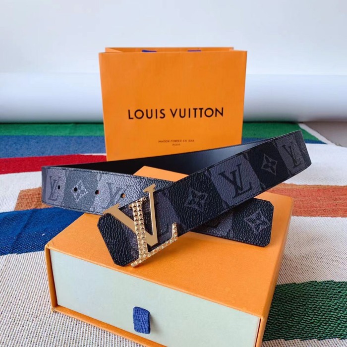 Louis Vuitton Belt 2 (width 4cm)
