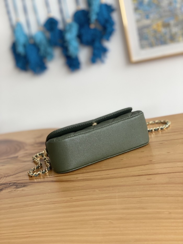 Handbag Chanel AP3008 size 12X17.5X5.5 cm