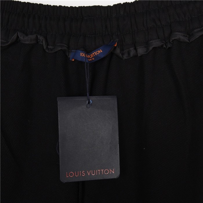 Clothes Louis Vuitton 174