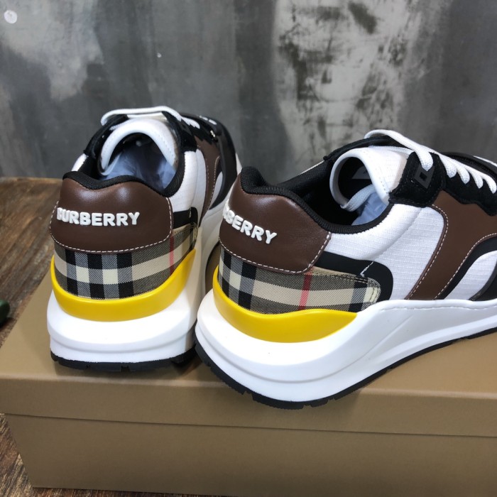 Burberry Regis Black Archive Beige Brown White