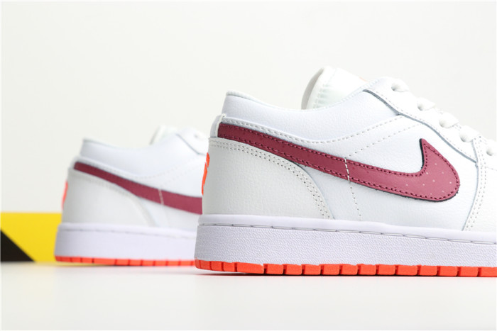 Jordan 1 Low White True Berry (GS)