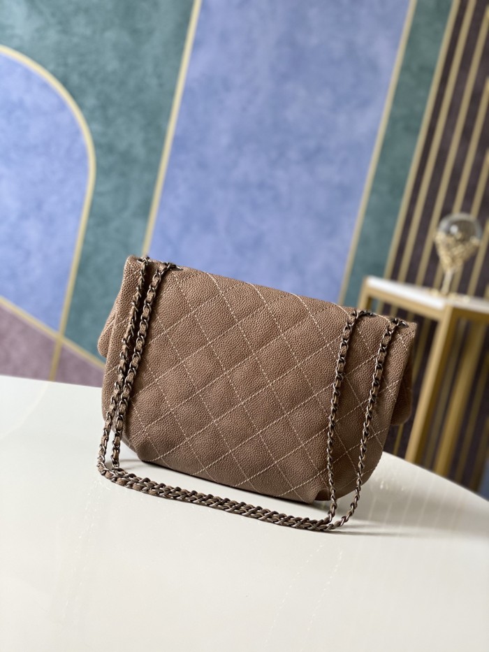 Handbag Chanel 82910 size 30 18 4 cm