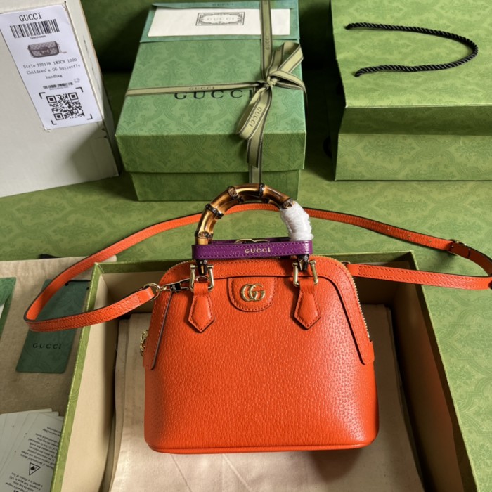 Handbag Gucci 715775 size 20*16*8.5 cm