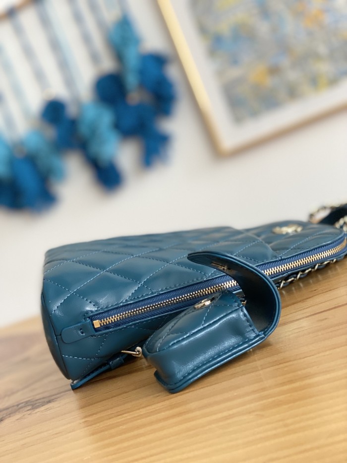 Handbag Chanel 3332 size 21*23*8* cm