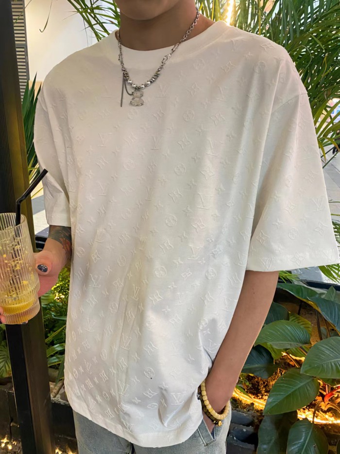 Clothes Louis Vuitton 69