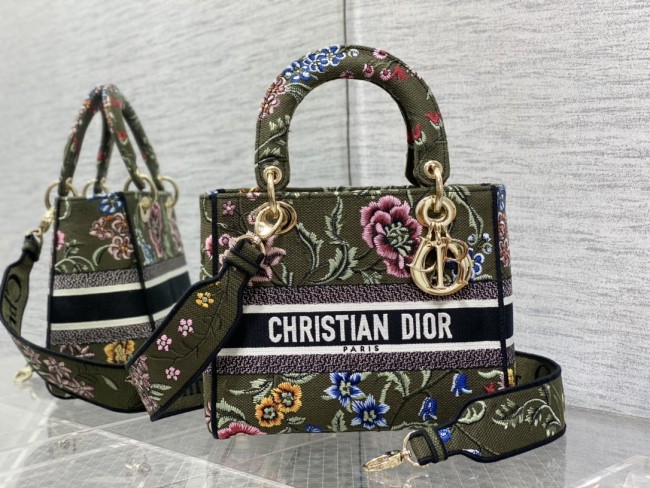 Handbag Dior size 24*11*20 cm