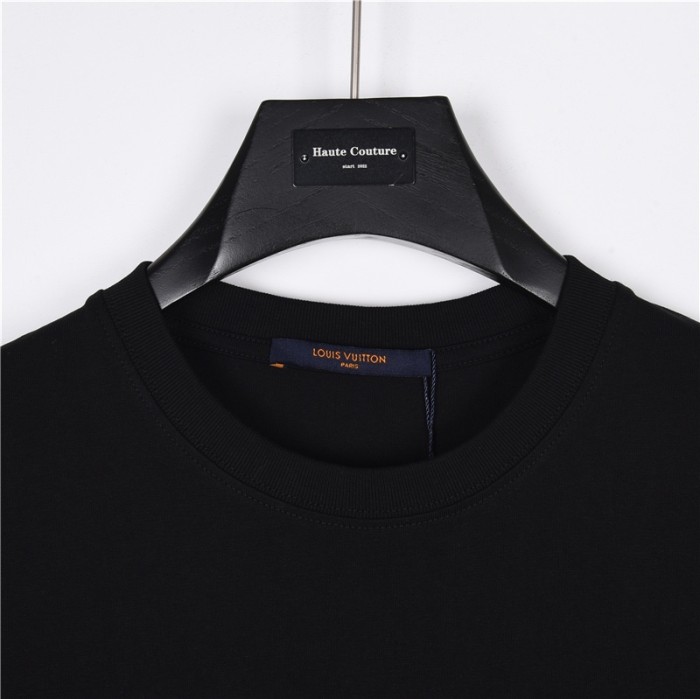 Clothes Louis Vuitton 452