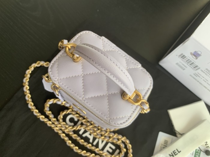 Handbag Chanel size 17.5cmx10cmx8 cm