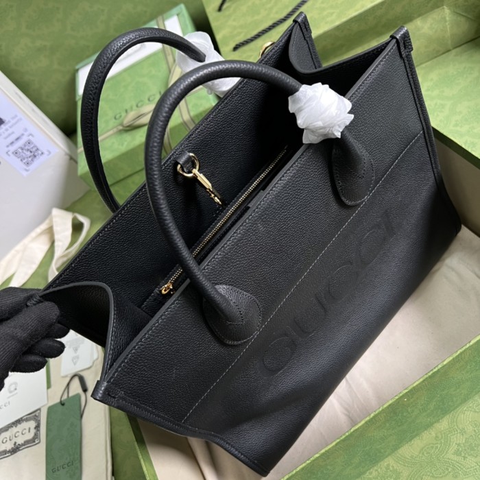 Handbag Gucci 674822 size 31.5*26.5*15 cm