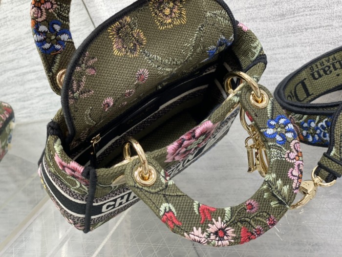 Handbag Dior size 17*7*15 cm