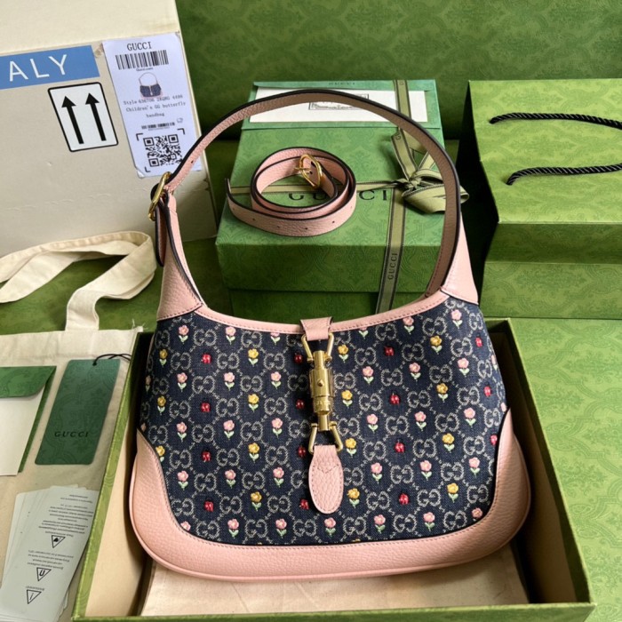 Handbag Gucci 636706 size 28*19*4.5 cm