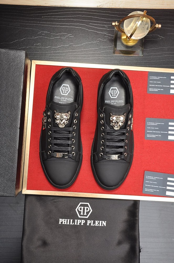 Philipp Plein Low Top Sneakers 12