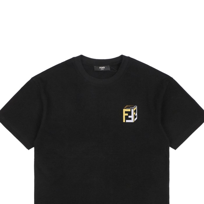 Clothes Fendi 67
