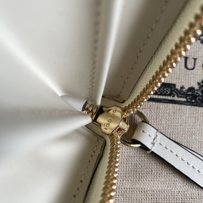 Handbag Gucci 663924 size 19*10.5*2 cm