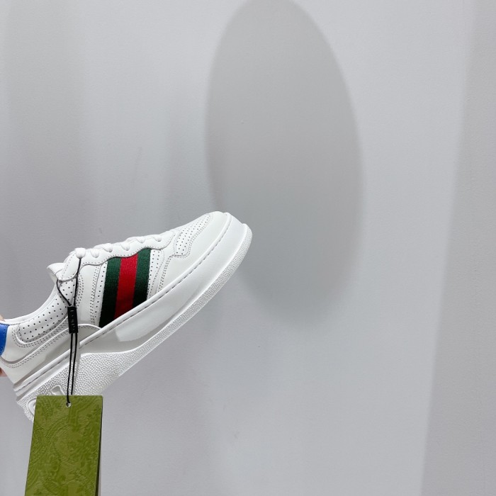 Gucci Women's GG sneaker 2