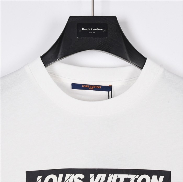 Clothes Louis Vuitton 419